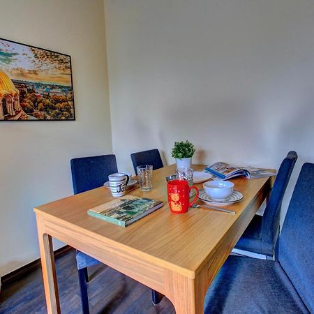 1Bd Nest In The Heart Of A Traditional София Екстериор снимка